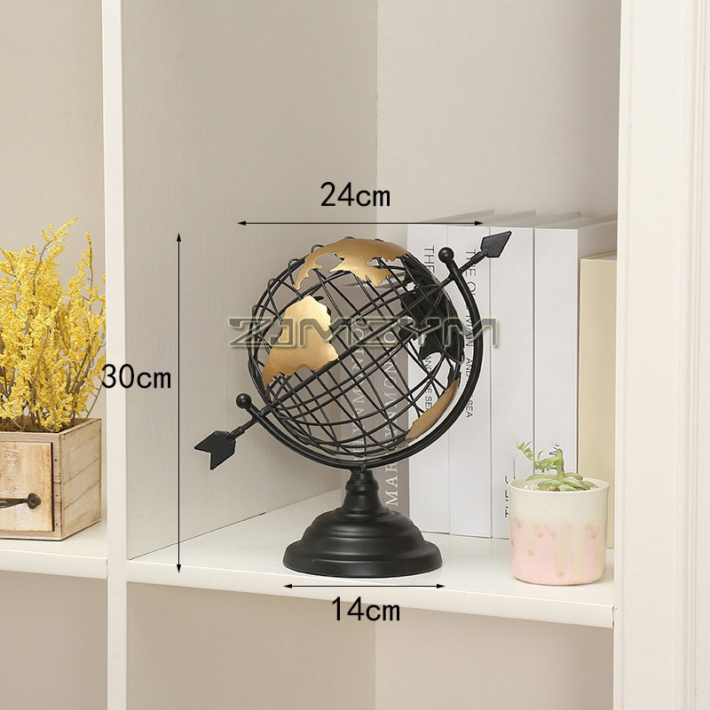 Ausgehöhlte Metallkugel, Ornam – Solar System Orrery Bewertung und Preis